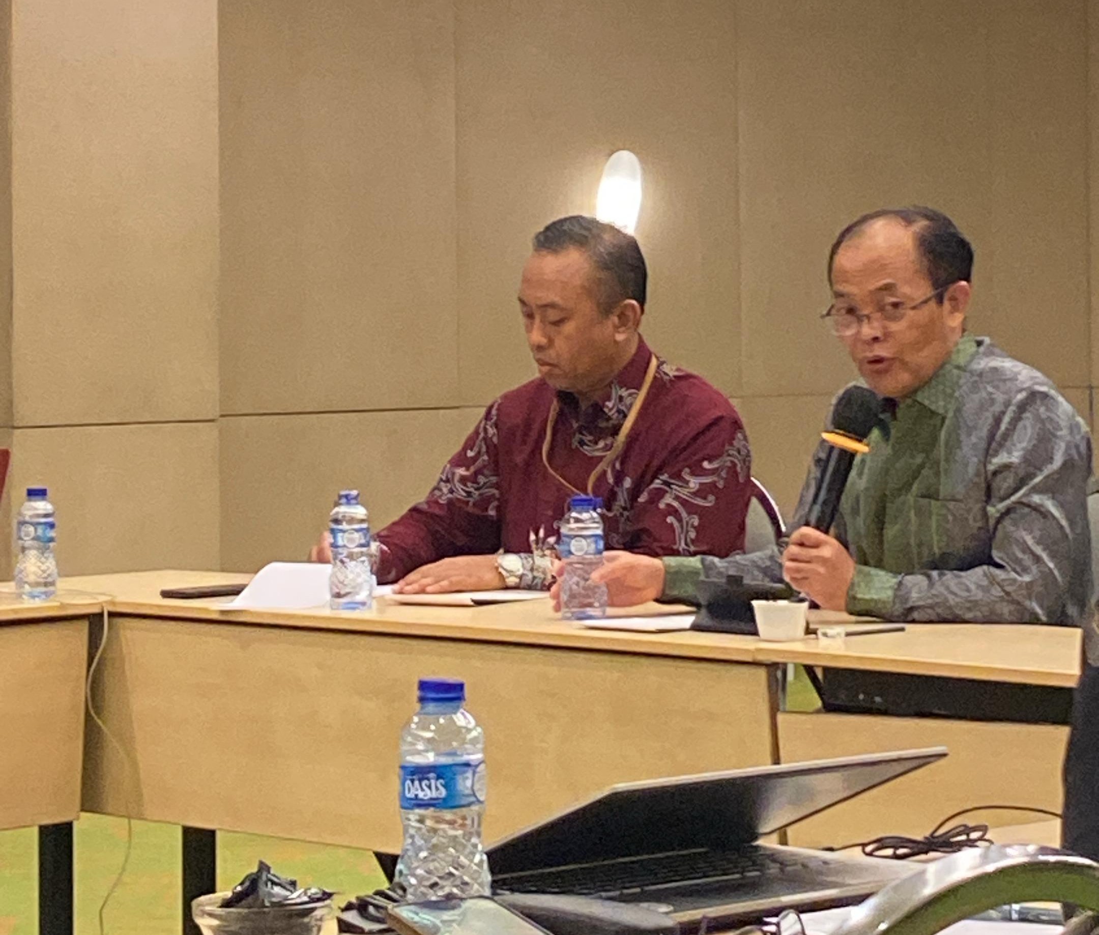 Moderasi Hasil Penjurian Penerima Fasilitasi Komunitas Literasi dan Komunitas Sastra Tahun 2025