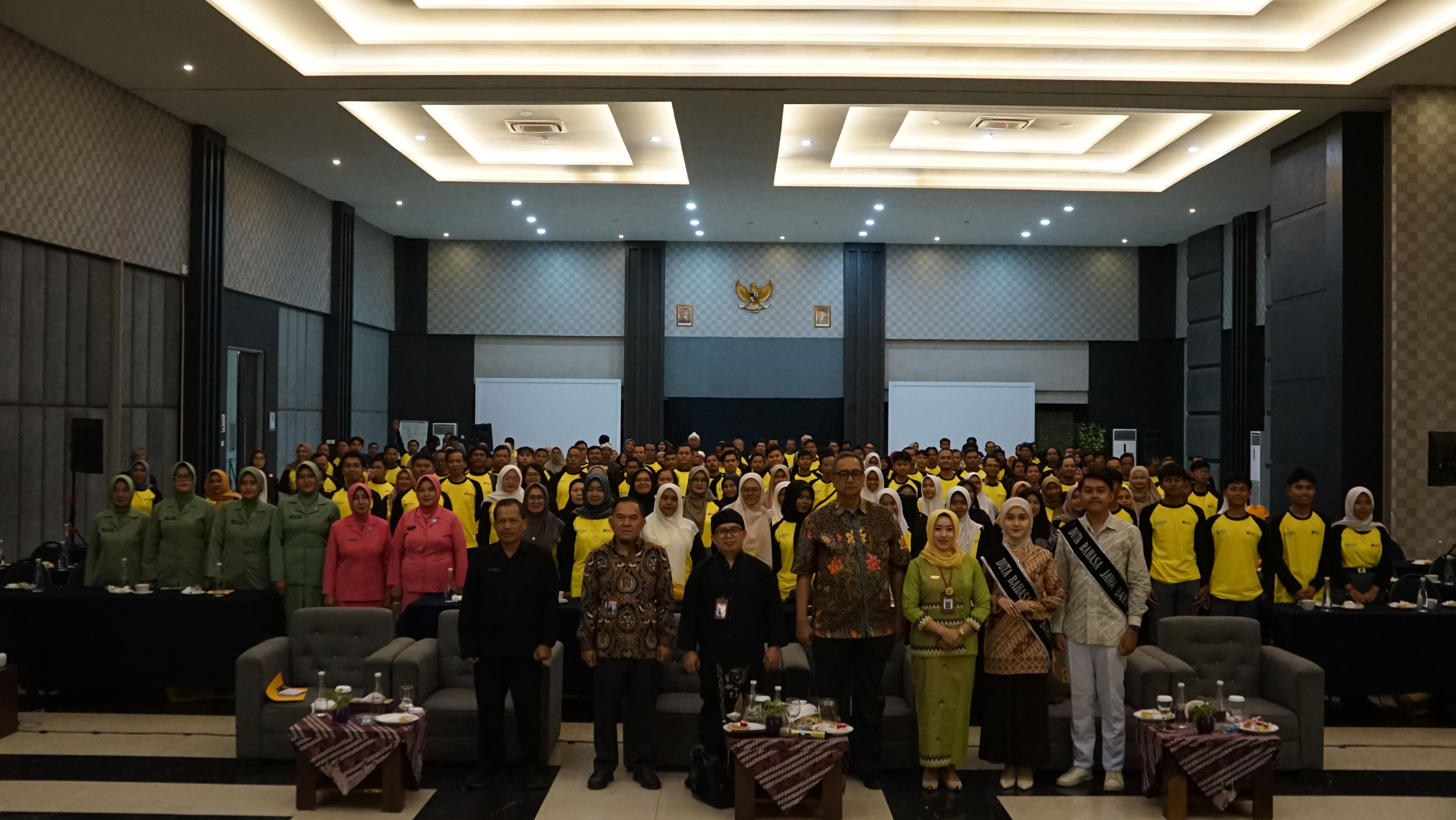 Penguatan Literasi dan Kedaulatan Bahasa Indonesia dalam Diseminasi di Garut