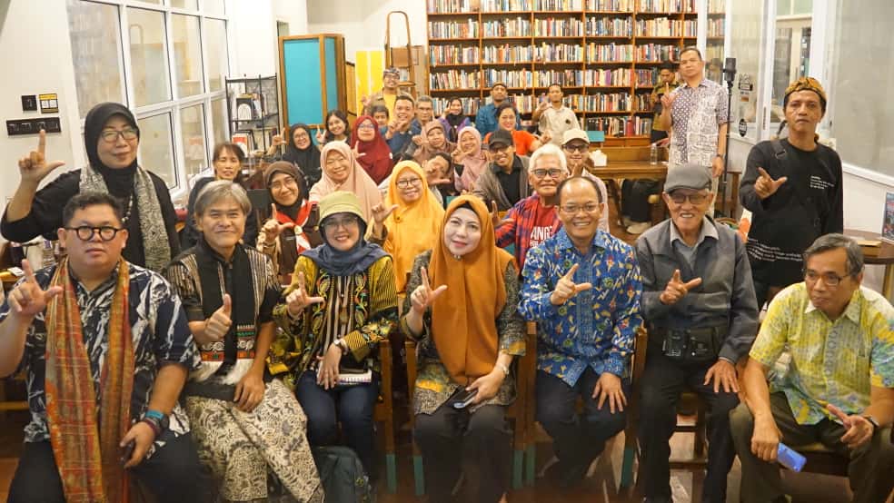 Kemendikdasmen Dongkrak Kreativitas Komunitas Literasi dan Sastra Berkarya Lewat Majalah Liris dan Bantuan Pemerintah