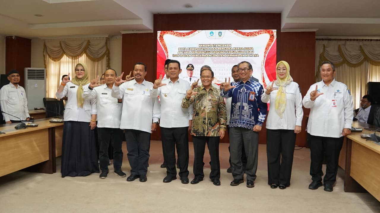 Badan Bahasa dan Pemerintah Provinsi Kepulauan Riau Perkuat Pengawasan Penggunaan Bahasa Indonesia