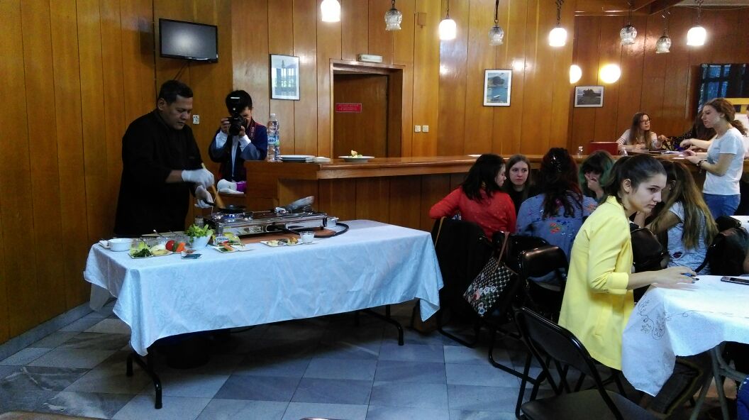 Makanan Indonesia Disukai Mahasiswa Bulgaria