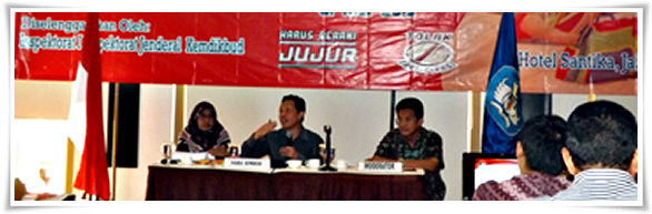 Itjen Kemendikbud Menyelenggarakan Seminar Kebijakan Strategis Badan Bahasa dalam Meningkatkan Mutu Guru dan Siswa