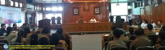 Lokakarya Penggunaan Bahasa Media dalam Ruang di Gianyar, Bal