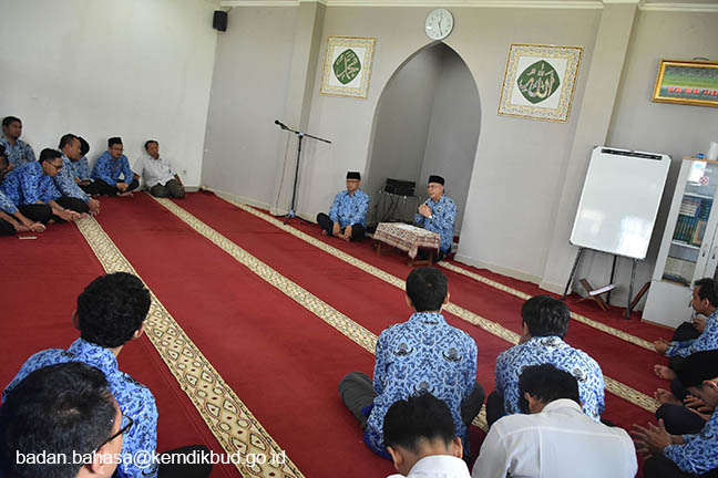 Memaknai Ikhlas dan Sabar dalam Mendulang Pahala