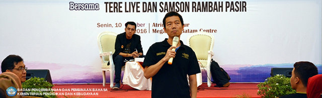 Tere Liye Meramaikan Kegiatan Akbar Bulan Bahasa dan Sastra 2016 Kantor Bahasa Kepulauan Riau