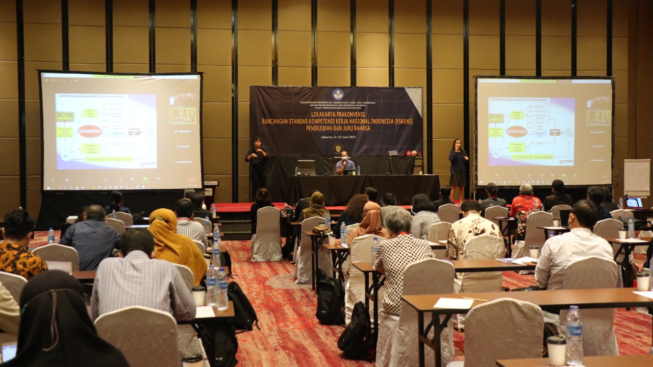 Lokakarya Prakonvensi Rancangan Standar Kompetensi Kerja Nasional Indonesia (RSKKNI) bagi Penerjemah dan Juru Bahasa