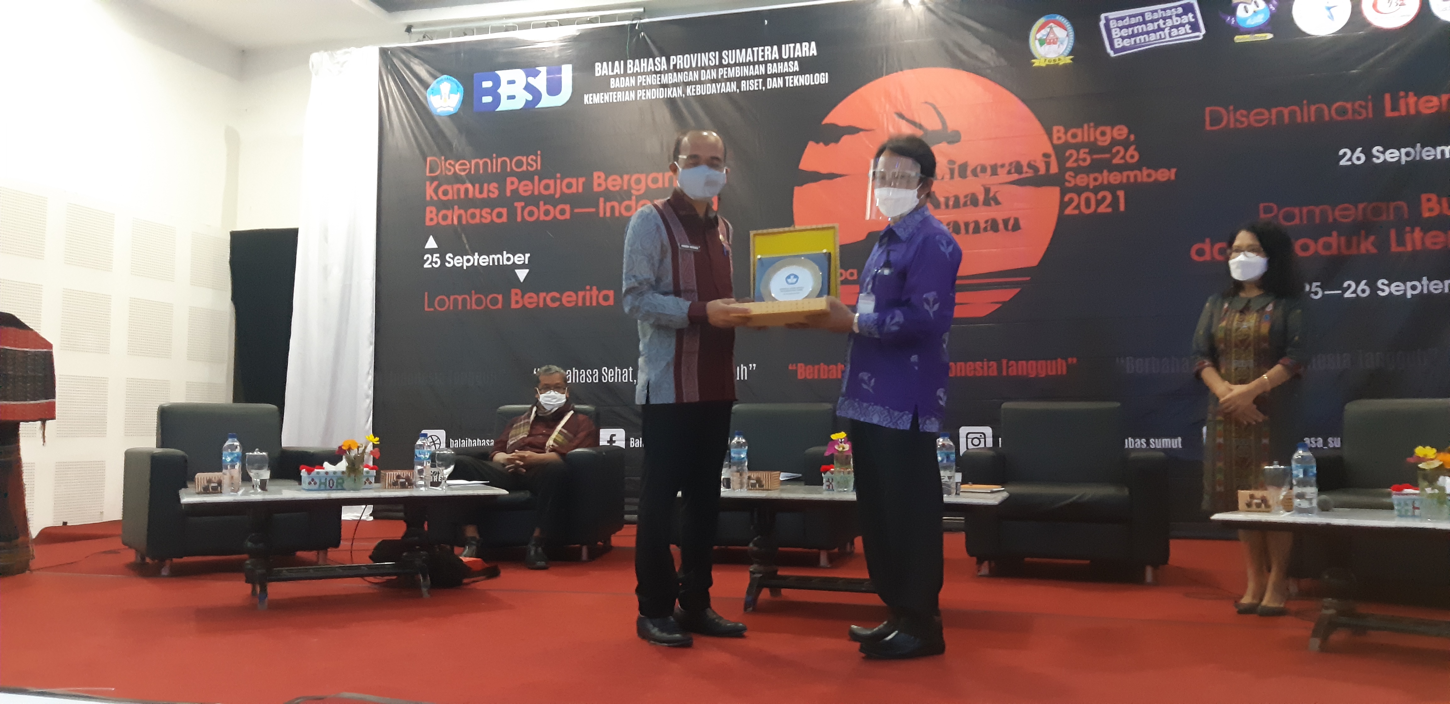 Literasi Anak Danau di Kabupaten Toba Sumatera Utara